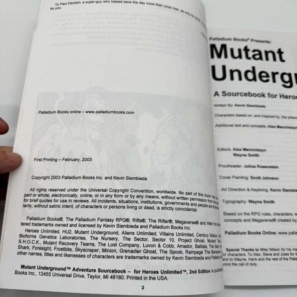 Mutant Underground Aliens Unlimited A Sourcebook‎ for Heroes by Kevin Siembieda